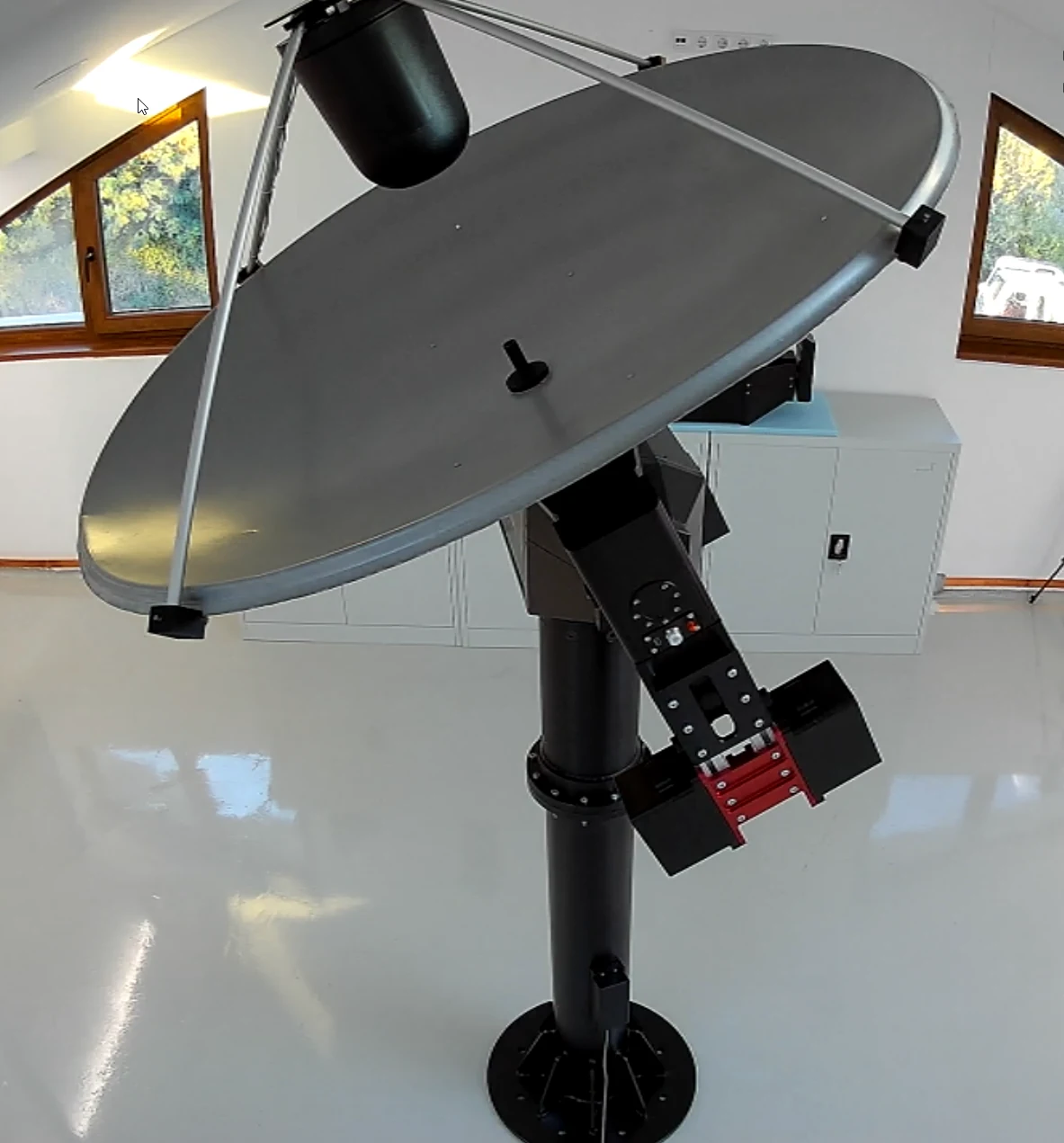 DSN production ground station with its reflector, tracking mount and DSN-branded hardware